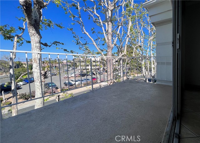 1986f476 4bce 43f9 8f74 1d66935eb664