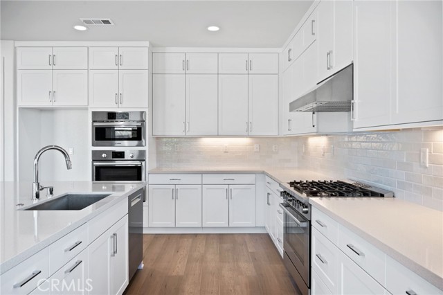 34524 Kadota Street, Yucaipa CA: https://media.crmls.org/medias/1987d582-88da-4bac-984d-8894a7ef8dd3.jpg