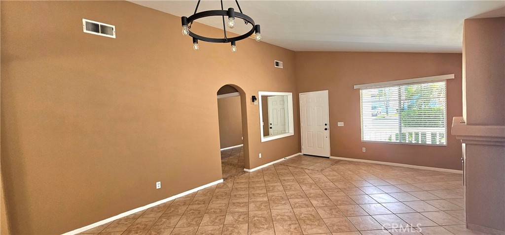 MLS #CV25220056 image #6