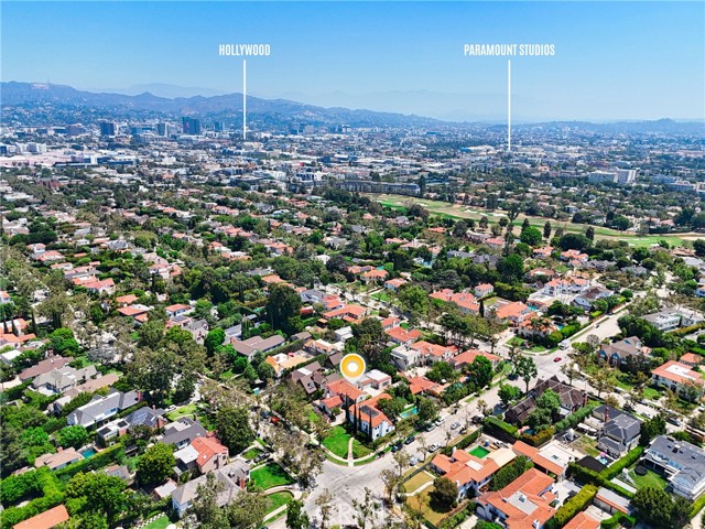 408 North McCadden Place, Los Angeles CA: https://media.crmls.org/medias/19883018-2554-4c2e-a310-ba58fb2cff00.jpg