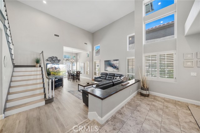 45389 Via Jaca, Temecula CA: https://media.crmls.org/medias/198830e7-acbf-42e3-91c8-aaf47fde1156.jpg
