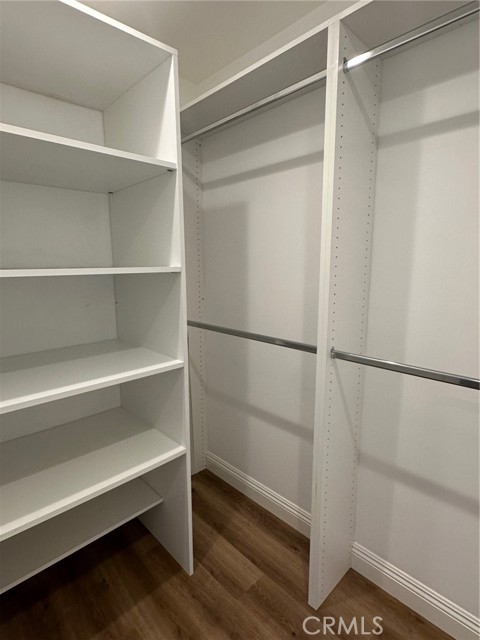 17223 Kingsbury Street, Granada Hills CA: https://media.crmls.org/medias/1988c726-ea9d-472c-93ff-bbdb41b9d514.jpg