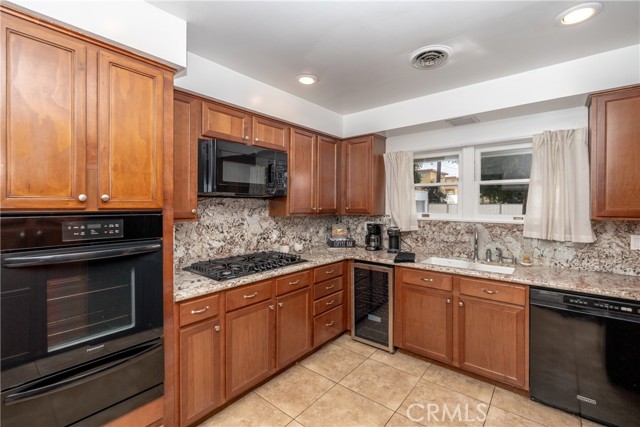 Image 9 of 41 For 188 Sunkist  