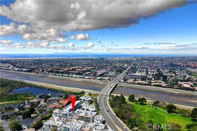 Detail Gallery Image 37 of 38 For 2105 Two Harbors Cir, Costa Mesa,  CA 92627 - 3 Beds | 3/1 Baths