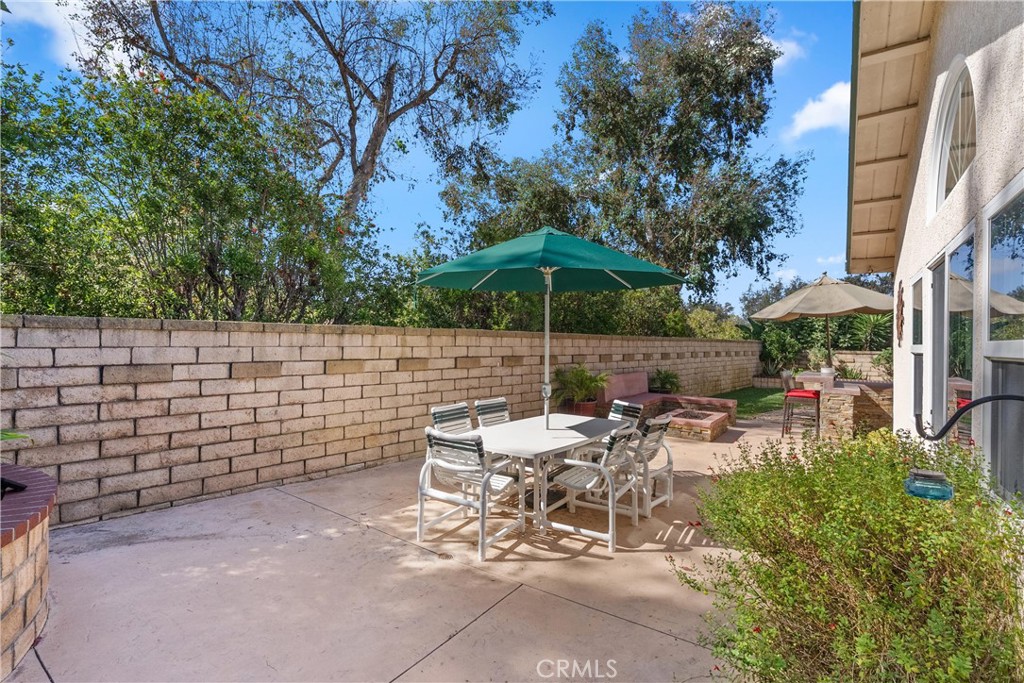 MLS #OC25233783 image #24