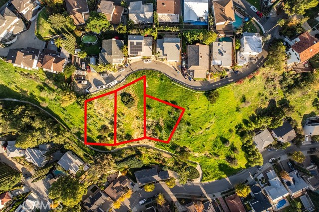 Detail Gallery Image 14 of 19 For 34 Torreon Dr, Woodland Hills,  CA 91364 - – Beds | – Baths