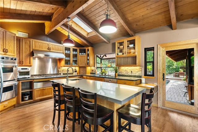 Detail Gallery Image 3 of 54 For 25009 Atwood Bld, Newhall,  CA 91321 - 3 Beds | 2/1 Baths