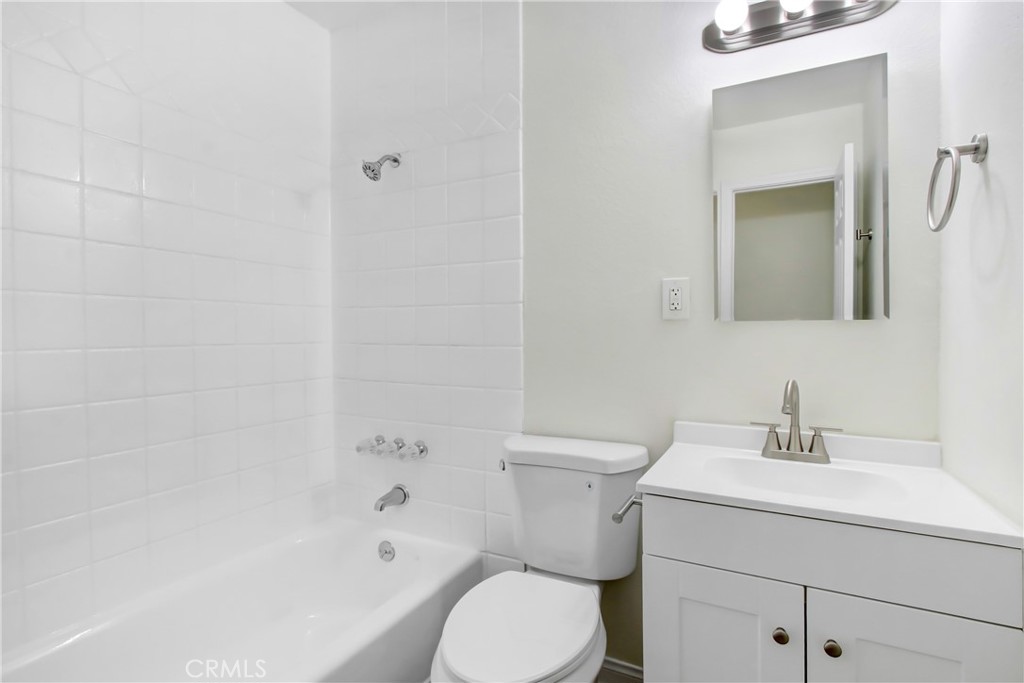 MLS #IG25247323 image #8