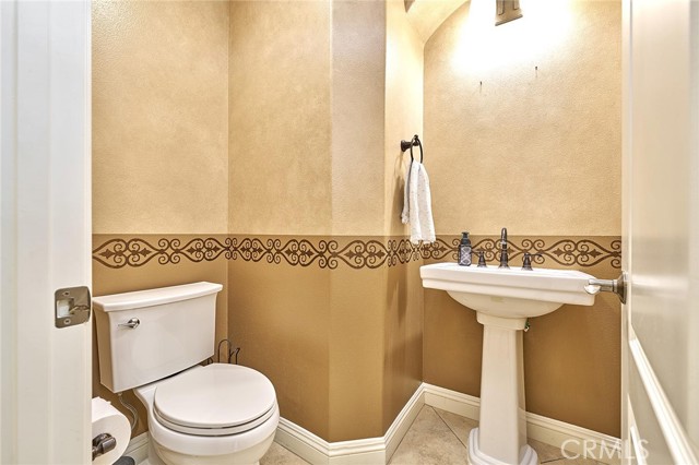 Detail Gallery Image 19 of 48 For 524 S Petunia, La Habra,  CA 90631 - 4 Beds | 3/1 Baths