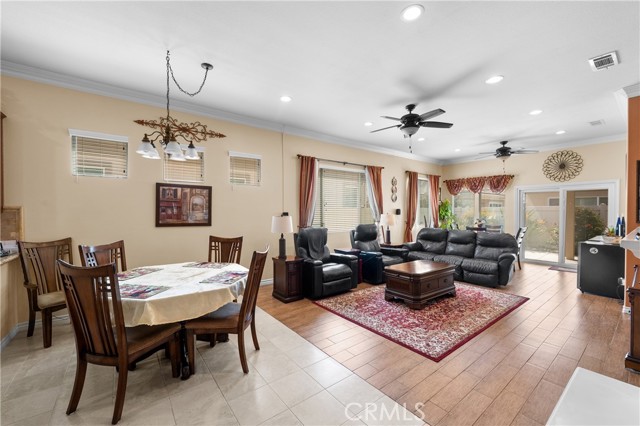 5551 Corte Fiesta, Hemet CA: https://media.crmls.org/medias/1993bdf0-bf50-4f82-b3c8-b42f5cb7eb20.jpg