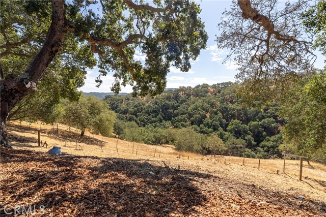 10755 Santa Ana Road, Atascadero CA: https://media.crmls.org/medias/1994949e-8e1a-410f-a521-262292ef1453.jpg