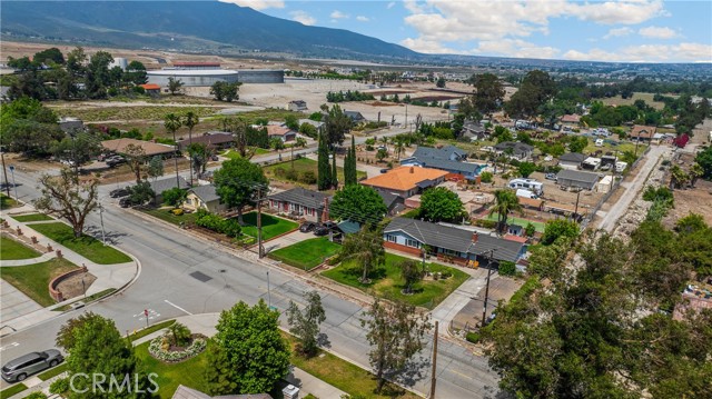 5939 Etiwanda Ave, Rancho Cucamonga CA: https://media.crmls.org/medias/1994a393-319f-4aba-a05f-c7da5e12a631.jpg