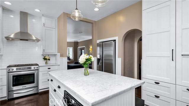 Detail Gallery Image 29 of 69 For 2042 N Ross St, Santa Ana,  CA 92706 - 3 Beds | 2/1 Baths