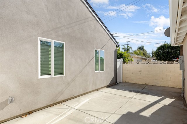 Detail Gallery Image 22 of 22 For 7044 White Oak, Van Nuys,  CA 91406 - 3 Beds | 2 Baths