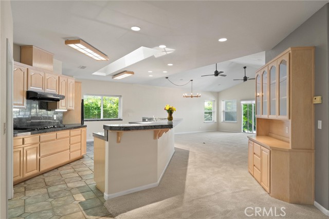 43 Edgewater Court, Chico CA: https://media.crmls.org/medias/199561ad-3106-4fa8-977a-9410b784780b.jpg
