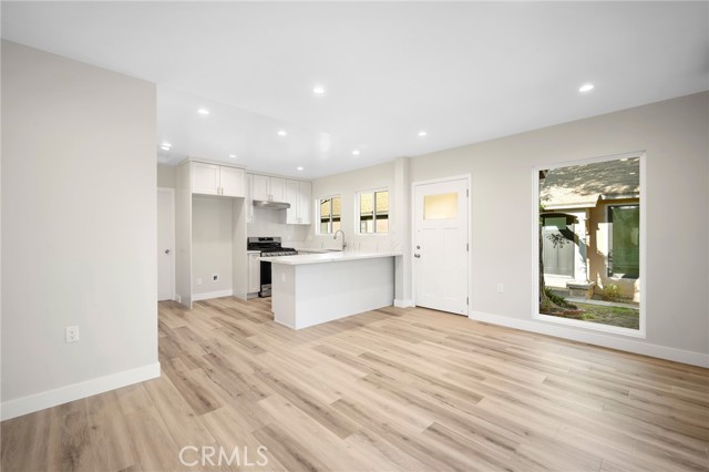 Detail Gallery Image 6 of 14 For 417 Riverdale Dr 415c,  Glendale,  CA 91204 - 1 Beds | 1 Baths