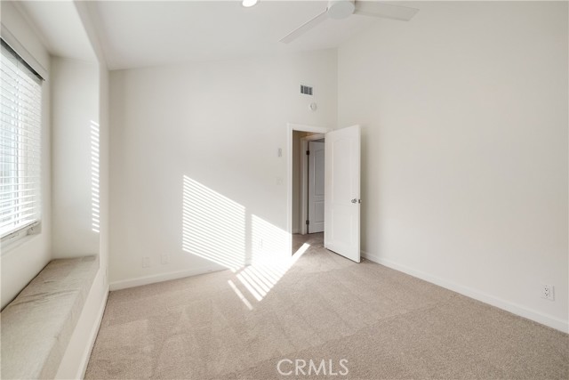 Detail Gallery Image 39 of 56 For 1707 Marshallfield #B,  Redondo Beach,  CA 90278 - 3 Beds | 3 Baths