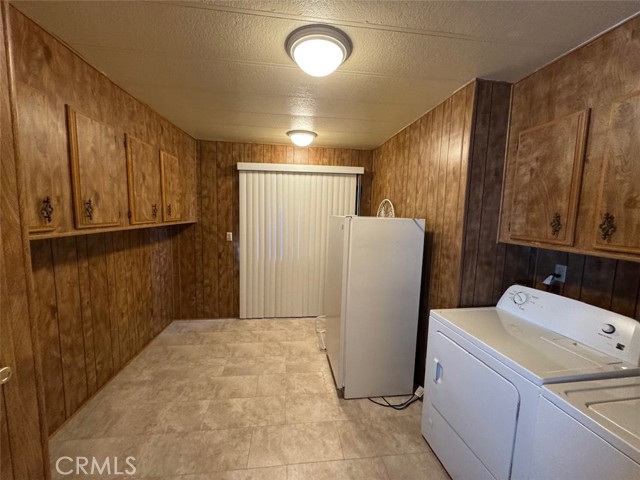 15181 Van Buren Boulevard, Riverside CA: https://media.crmls.org/medias/1997cefe-4eb9-4cc7-841b-97f0393e1116.jpg