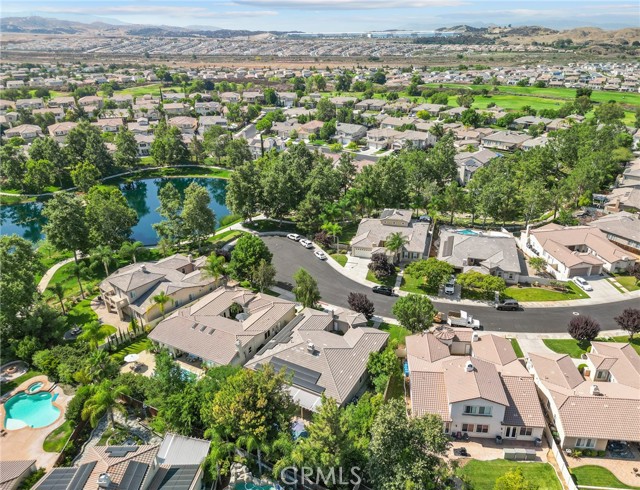 11533 Stoney Brook Court, Beaumont CA: https://media.crmls.org/medias/19980997-02c2-4811-8392-657c1c903deb.jpg