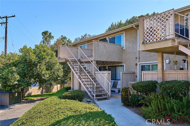 626 Bridgeport Circle #6, Fullerton, CA 92833