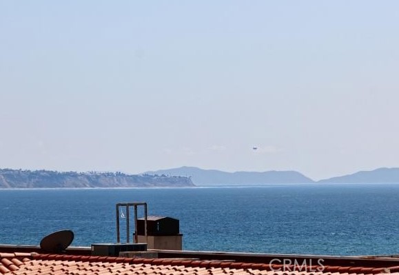 1501 Crest Drive, Manhattan Beach CA: https://media.crmls.org/medias/19988d8a-ed2c-466a-b035-61c6965b6319.jpg