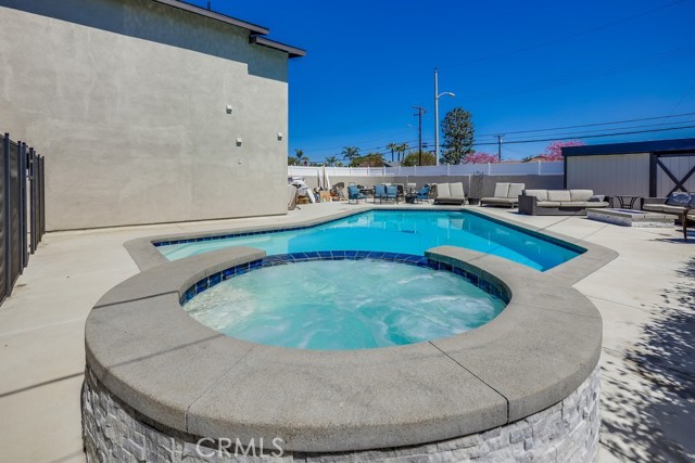 824 S Dune Street, Anaheim CA: https://media.crmls.org/medias/199992d1-e088-4c90-a4cf-da79adfef3f1.jpg