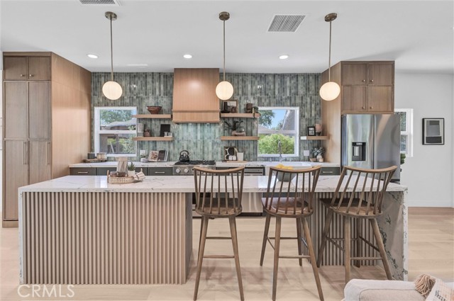 808 S Los Robles Avenue, Pasadena CA: https://media.crmls.org/medias/1999a5be-d08e-4407-932b-fa2d213c78fa.jpg