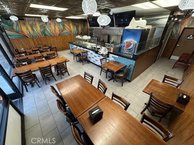 1714 W Chapman Avenue, Orange CA: https://media.crmls.org/medias/1999b7f2-7b5d-473b-98e9-9737734d3042.jpg
