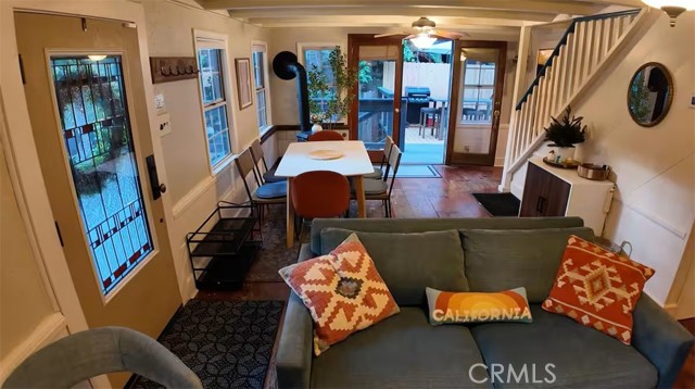 810 Lake Drive, Lake Arrowhead CA: https://media.crmls.org/medias/199be421-d855-4faa-b41a-4e2fd95a6959.jpg