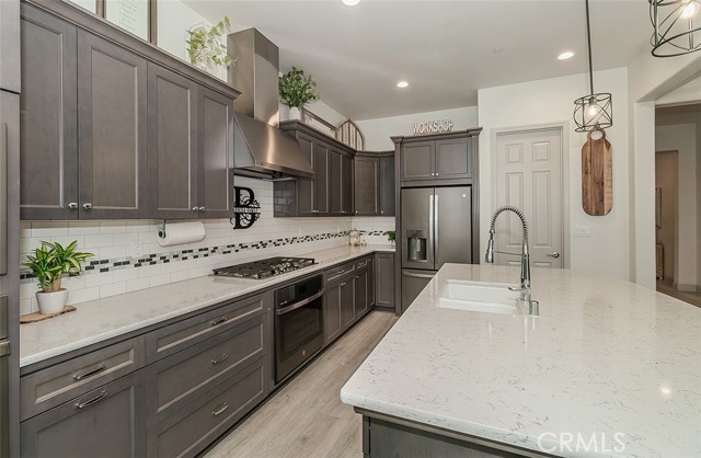 Detail Gallery Image 10 of 53 For 1523 N Ryan Ave, Clovis,  CA 93619 - 5 Beds | 4 Baths
