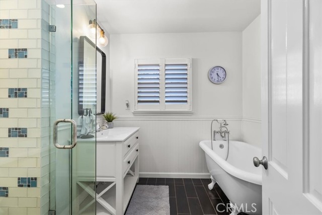 Detail Gallery Image 17 of 19 For 3561 Cerritos Ave, Long Beach,  CA 90807 - 3 Beds | 2/1 Baths