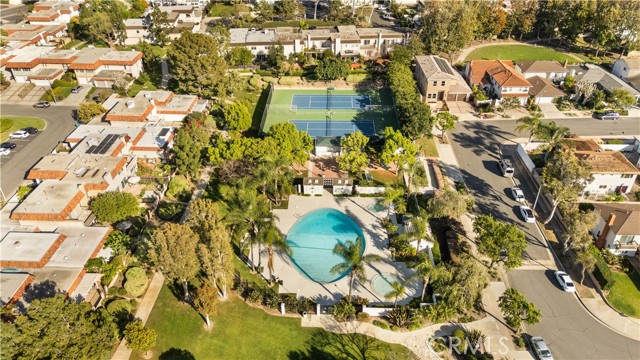 Detail Gallery Image 73 of 75 For 27 Gillman St, Irvine,  CA 92612 - 6 Beds | 6/1 Baths