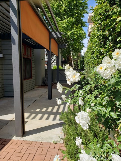 Detail Gallery Image 22 of 50 For 2447 Oneida St #2,  Pasadena,  CA 91107 - 3 Beds | 2/1 Baths