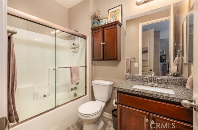 34664 Bella Vista Drive, Yucaipa CA: https://media.crmls.org/medias/19a00750-3e39-48a8-a375-e57f7e0c0878.jpg