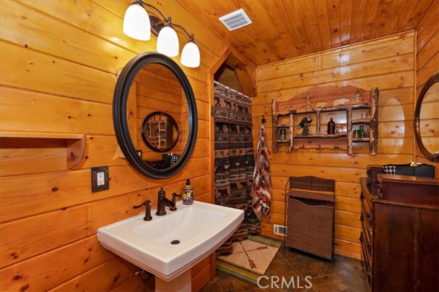 Detail Gallery Image 26 of 48 For 28730 Potomac, Lake Arrowhead,  CA 92352 - 3 Beds | 3 Baths