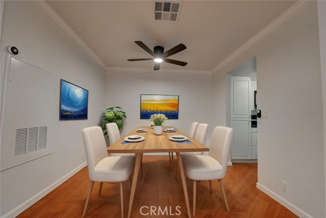 Detail Gallery Image 4 of 32 For 25581 Indian Hill Ln #E,  Laguna Hills,  CA 92653 - 2 Beds | 2 Baths