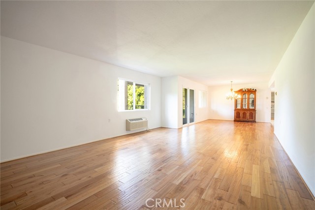 Detail Gallery Image 9 of 72 For 5511 Paseo Del Lago 1c,  Laguna Woods,  CA 92637 - 2 Beds | 2 Baths