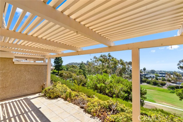 Detail Gallery Image 3 of 27 For 737 Calle Bahia, San Clemente,  CA 92672 - 2 Beds | 2 Baths