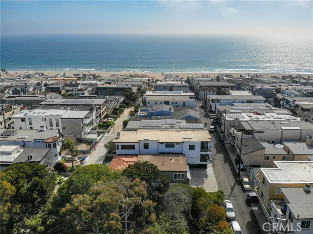 401 18th Street, Manhattan Beach, California 90266, ,Residential Income,Sold,18th,SB22145393