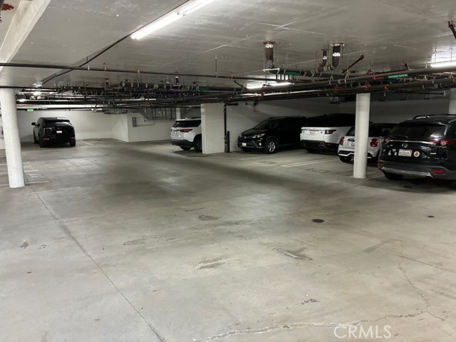 1817 Prosser Avenue, Los Angeles CA: https://media.crmls.org/medias/19a59401-5775-4d7c-9ffa-1d471004c504.jpg