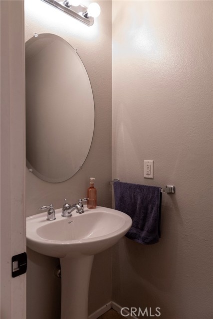 Detail Gallery Image 21 of 29 For 1800 E Lakeshore #1803,  Lake Elsinore,  CA 92530 - 3 Beds | 2/1 Baths