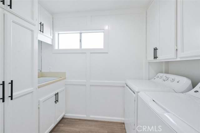 411 Goldenrod, Corona del Mar CA: https://media.crmls.org/medias/19a641b8-3cef-4a99-a365-2557238e211f.jpg