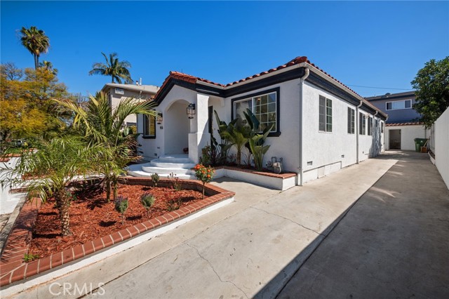 Detail Gallery Image 28 of 30 For 916 N Oxford Ave, Los Angeles,  CA 90029 - 4 Beds | 2/1 Baths