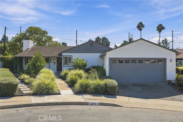 2212 Earle Court
