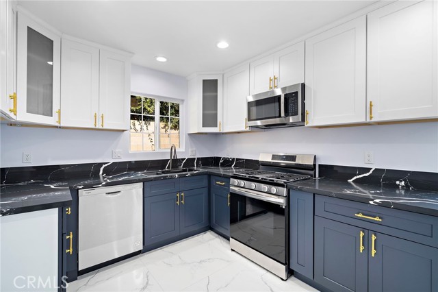 Detail Gallery Image 38 of 66 For 14712 Newland St, Midway City,  CA 92655 - 8 Beds | 6 Baths