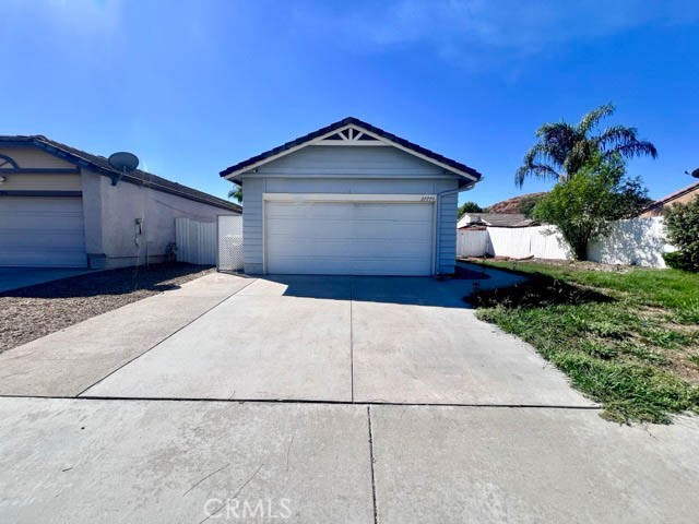 27773 Moonridge Dr