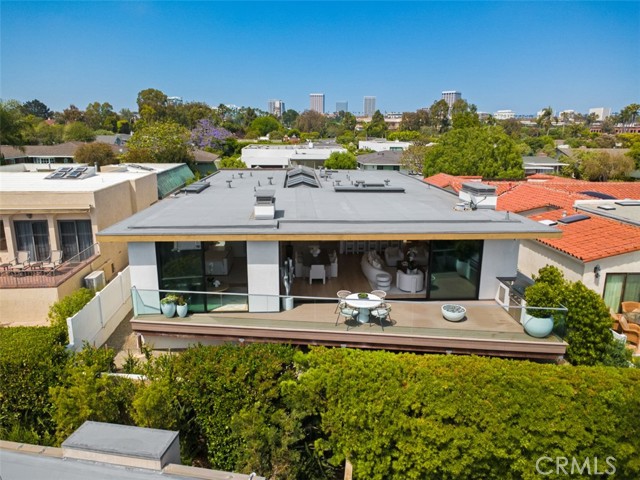 1501 Serenade, Corona del Mar CA: https://media.crmls.org/medias/19a90881-188e-44a5-b449-2b9ec7d7d305.jpg