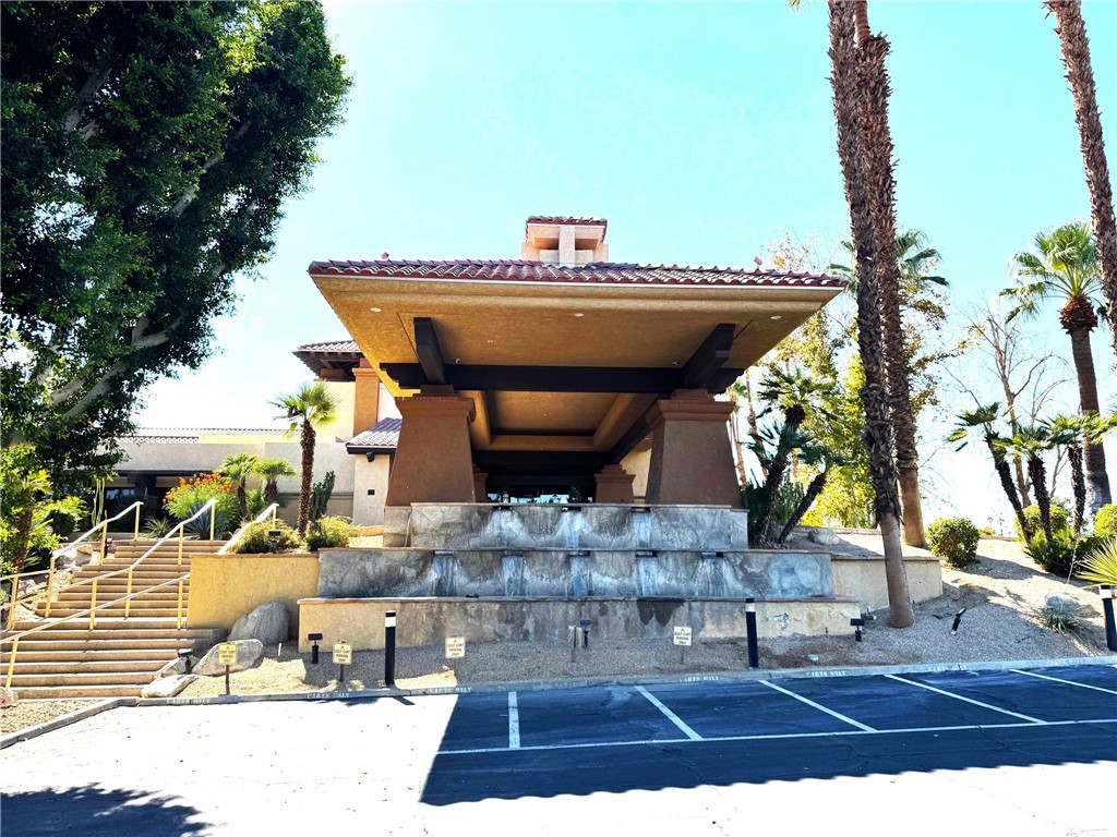 https://media.crmls.org/medias/19a98849-8c47-4bbc-9838-06164c4af25c.jpg?preset=X-Large