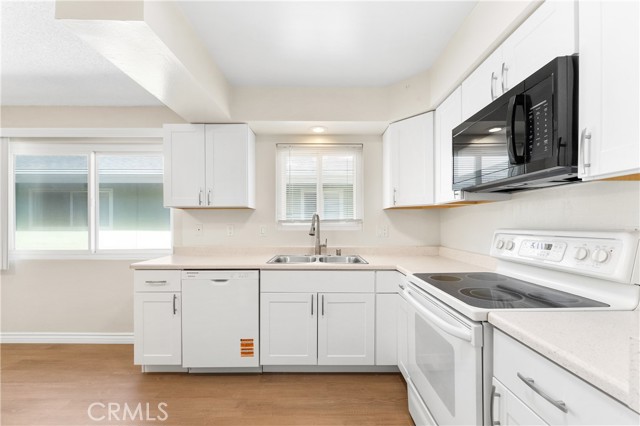 Detail Gallery Image 13 of 32 For 5932 Santa Barbara Ave #B,  Garden Grove,  CA 92845 - 2 Beds | 1 Baths