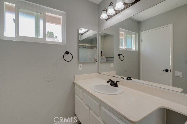 Detail Gallery Image 9 of 16 For 2626 S Palm Ave, Ontario,  CA 91762 - 3 Beds | 2 Baths